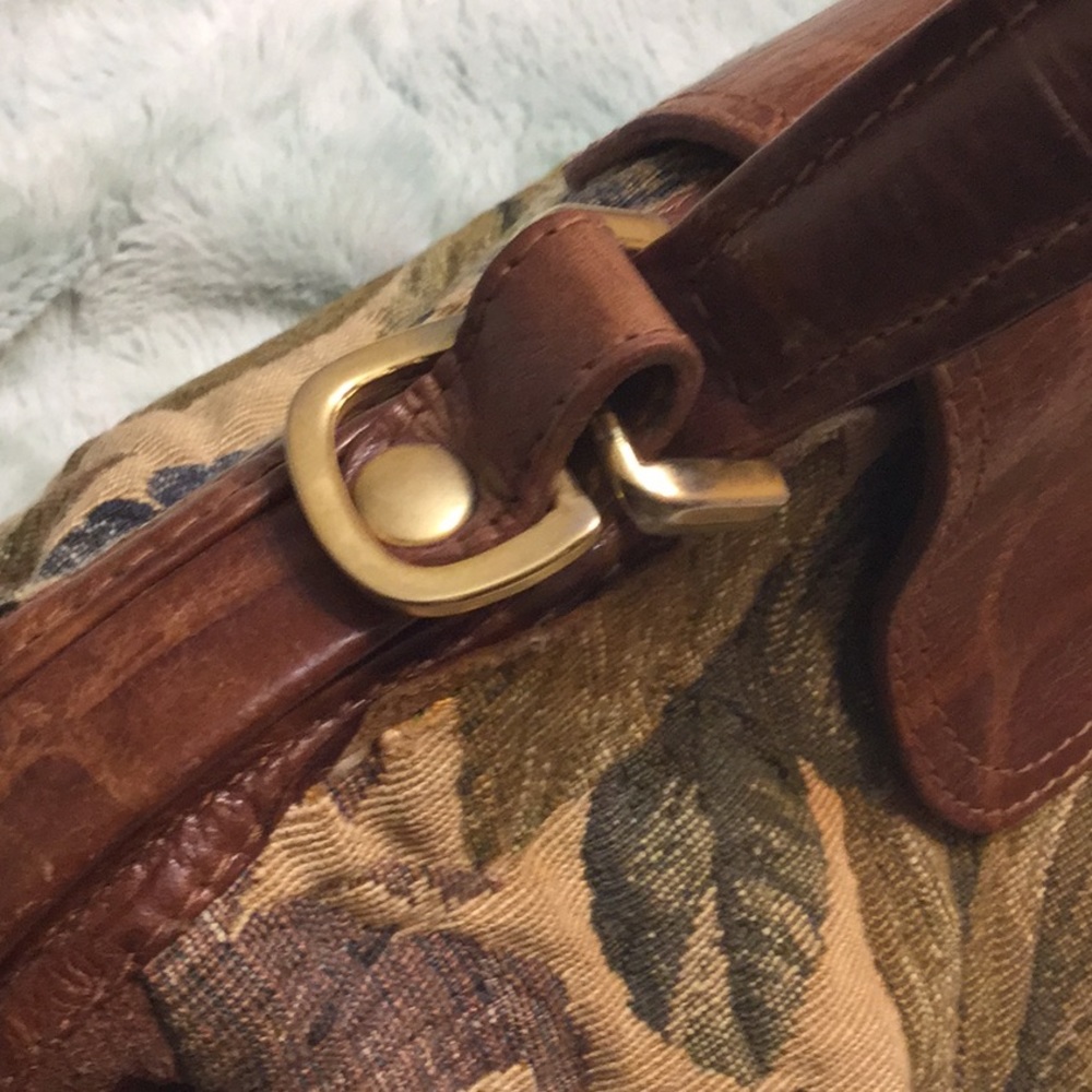 Purse - Picture 3 of 8